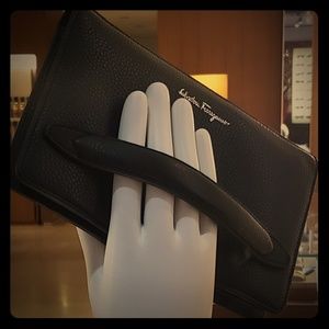 Salvatore Ferragamo Men's Firenze Leather Pouch